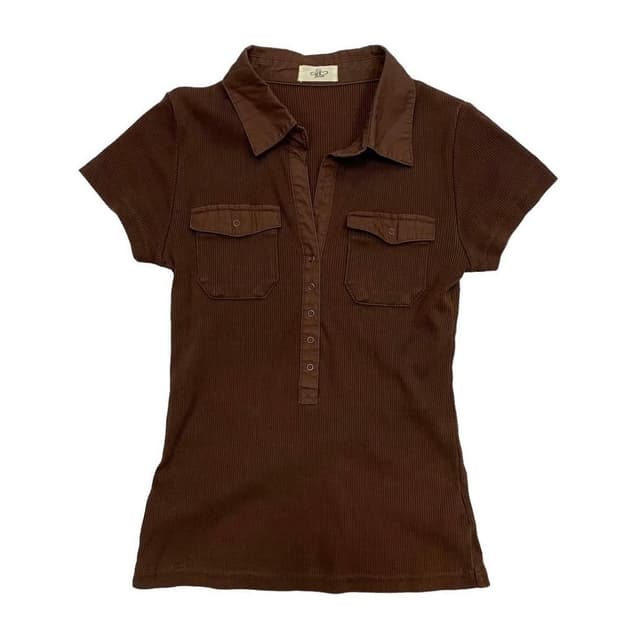 brown pocket t-shirt