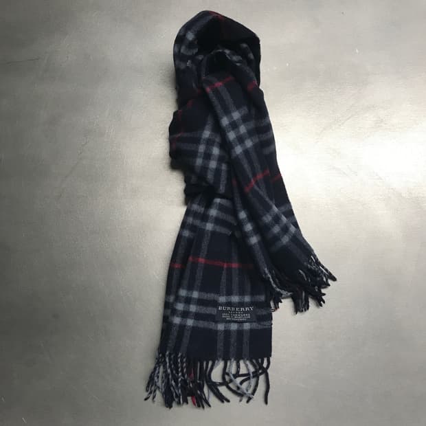 버버리 정품 캐시미어 머플러 네이비
