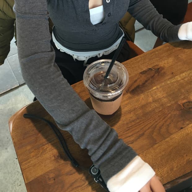 아워캐비넷 coloration layered tee 