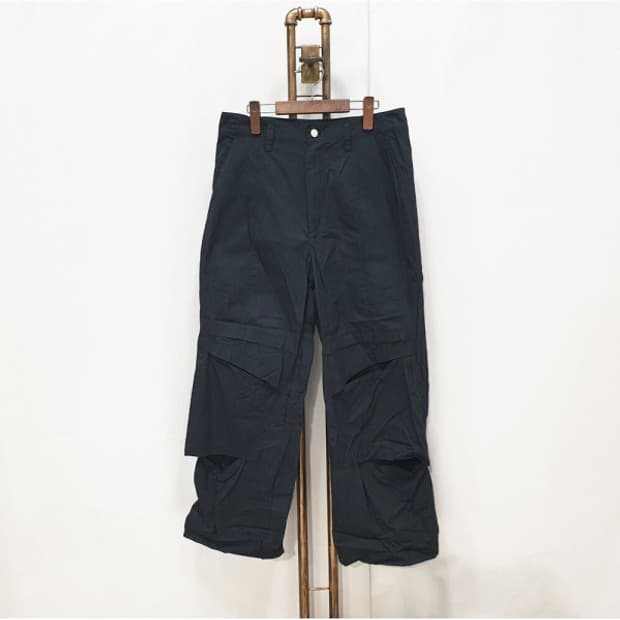 노메뉴얼 피그먼트 블랙 와이드핏 바지