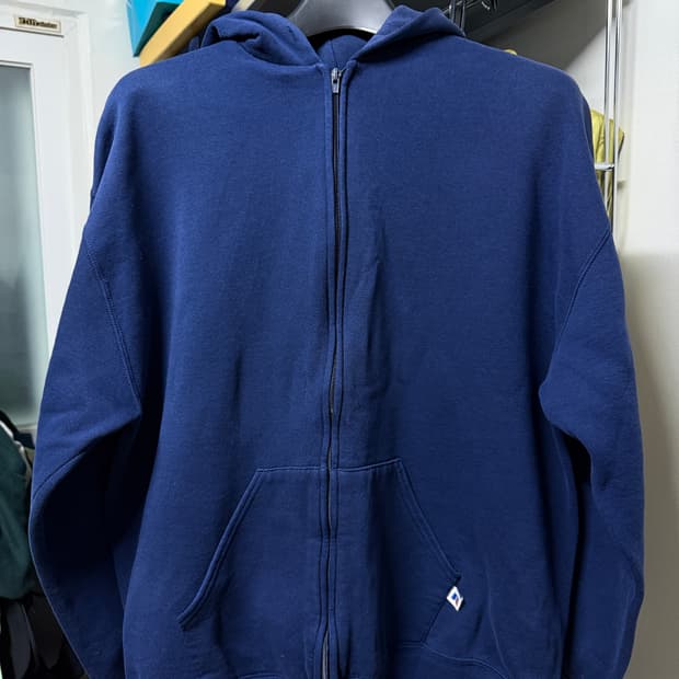 Vintage Russell Athletic Navy Zip-up XL