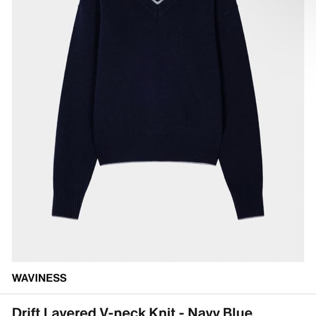 웨이비니스 크롭 니트 네이비 새상품(택있음)