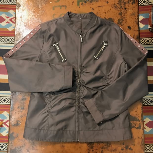 VTG 빈티지 브라운 지퍼 펀칭 디테일 셔링 자켓 여성 55 사이즈 