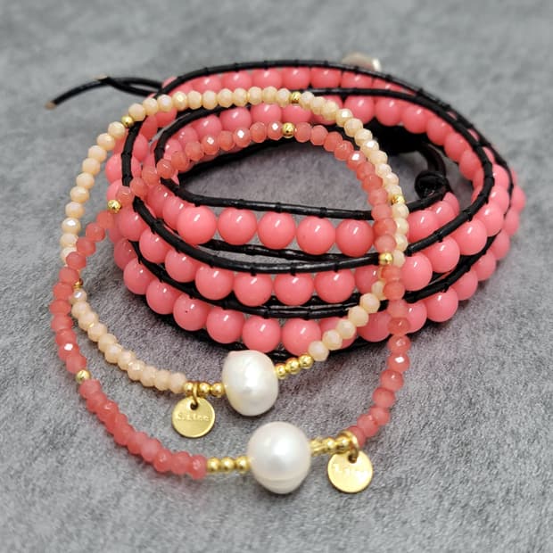 pink bracelet set