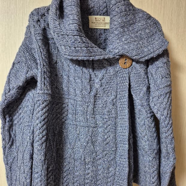 아란 스웨터 마켓 케이블 니트 메리노울  가디건 블루