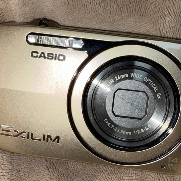 카시오 엑슬림 z2300 골드 (작례o)