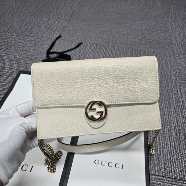 [특가][정품] 구찌 인터로킹 GG 숄더백