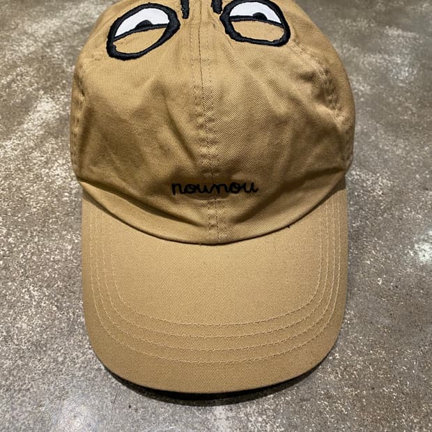 누누 베이지 볼캡 모자 (NEW)
