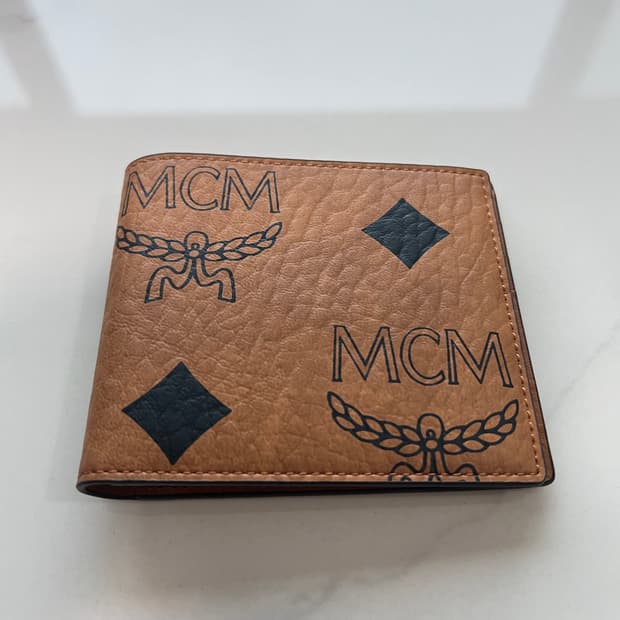MCM 반지갑(한정판)