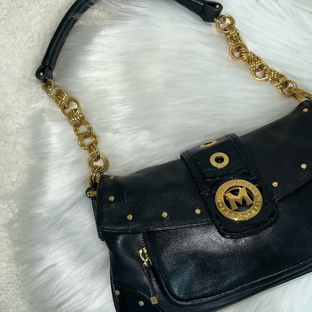 Metro city black y2k chain bag