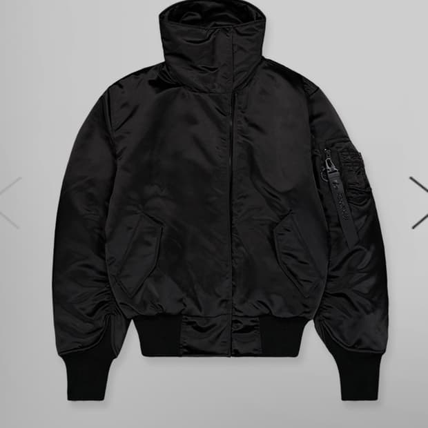  (xs) 페기구 알파인더스트리 COCOON BOMBER 봄버 자켓