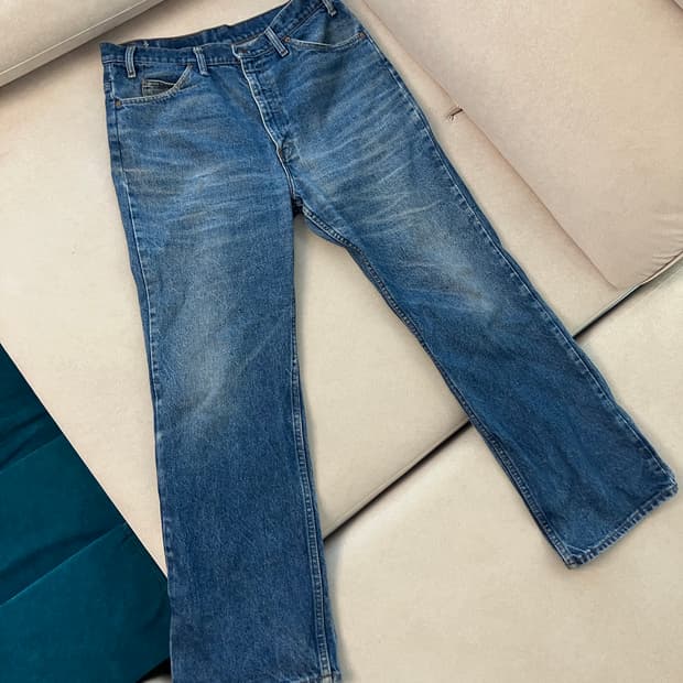 80s Levi’s 517 orange tab