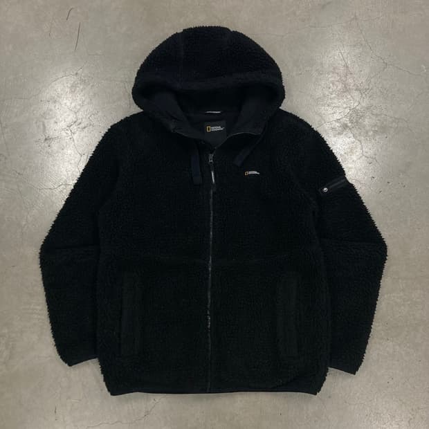 내셔널 지오그래픽 블랙 컬러 쉐르파 자켓