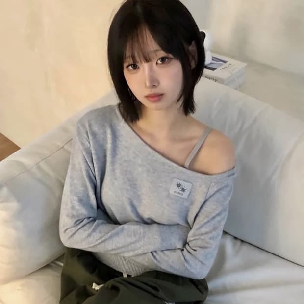 코이리스 베온 원 숄더 니트