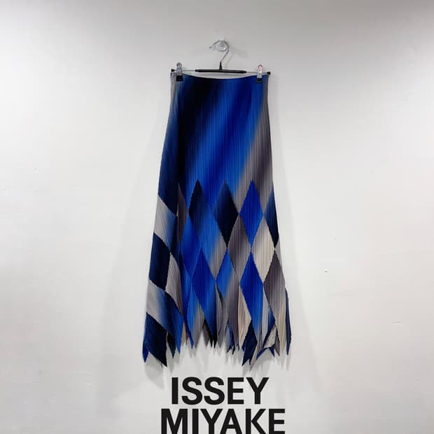 ISSEY MIYAKE FETE 이세이 미야케 페테 플리츠 스커트