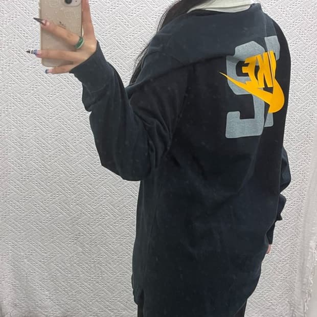 나이키 올드스쿨 레트로 럭비 카라 롱슬리브 L C07760