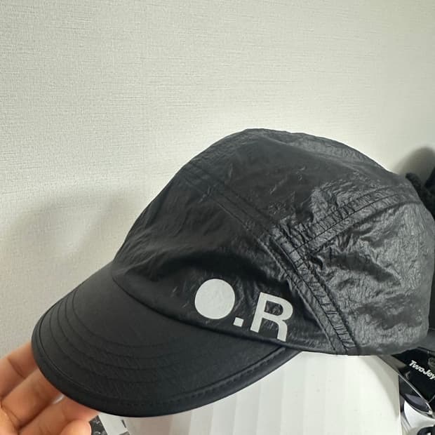 옵티미스틱러너스 모자 팔아요