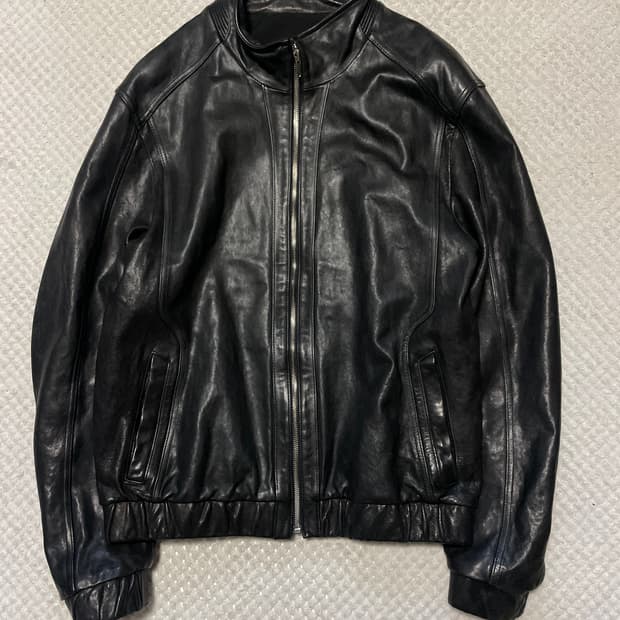 웨스턴 무드 이태리 램스킨 양가죽 절개 레더 자켓