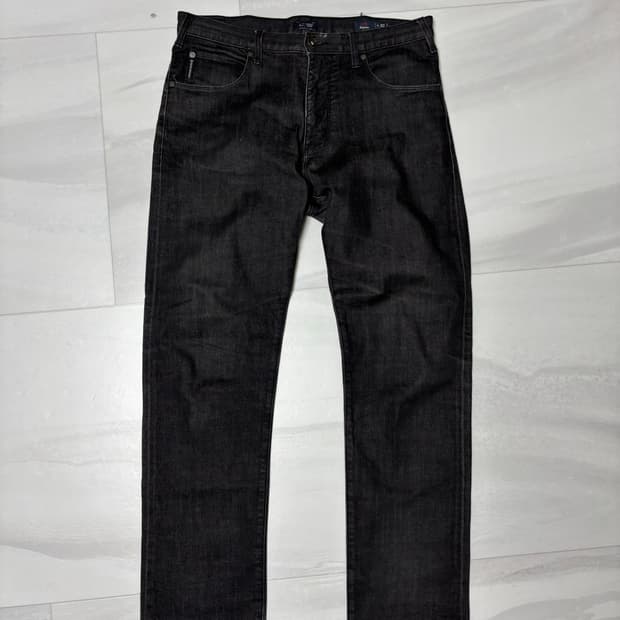 아르마니 진스 알마니 진스 청바지 데님 J45 레귤러 32사이즈 흑청바지