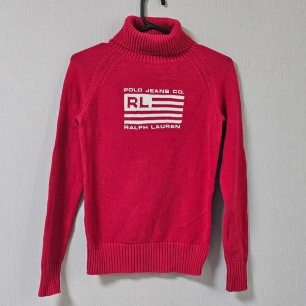 폴로 레드 옆트임 폴라 니트