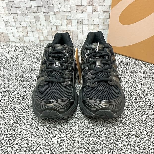 아식스 남성 블랙 젤 님버스9