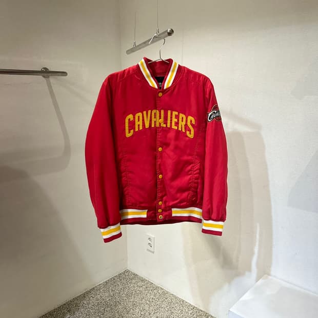 NBA 클리블랜드 캐벌리어스 스타디움 바시티 자켓