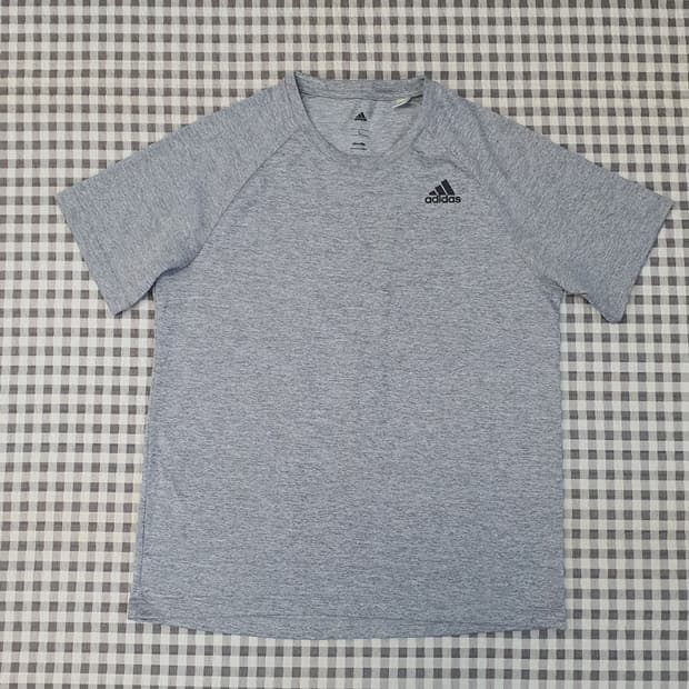아디다스 기능성 반팔티 남자95