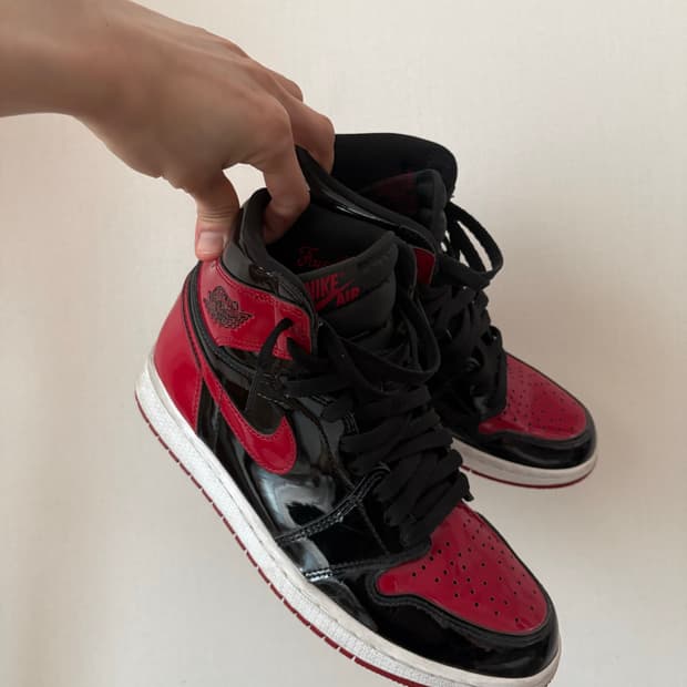 나이키 조던1 레트로 하이 OG 페이턴트 브레드