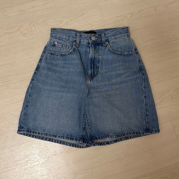 유니클로 청반바지 데님 숏팬츠