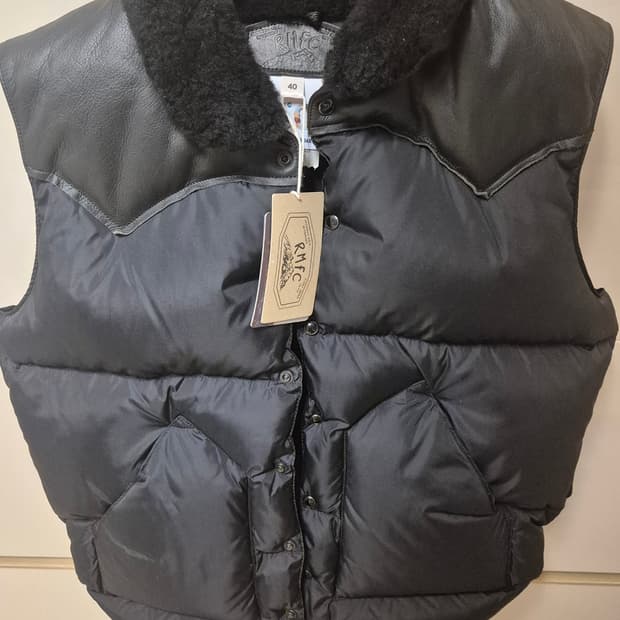 록키마운틴 크리스티 패딩조끼 새상품 M