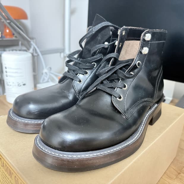 토이즈맥코이 색슨부츠