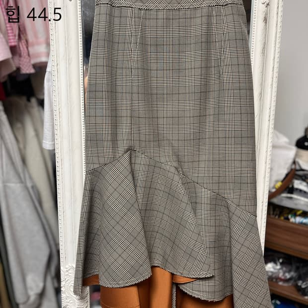 럭키슈에트 체크 머메이드 스커트 36