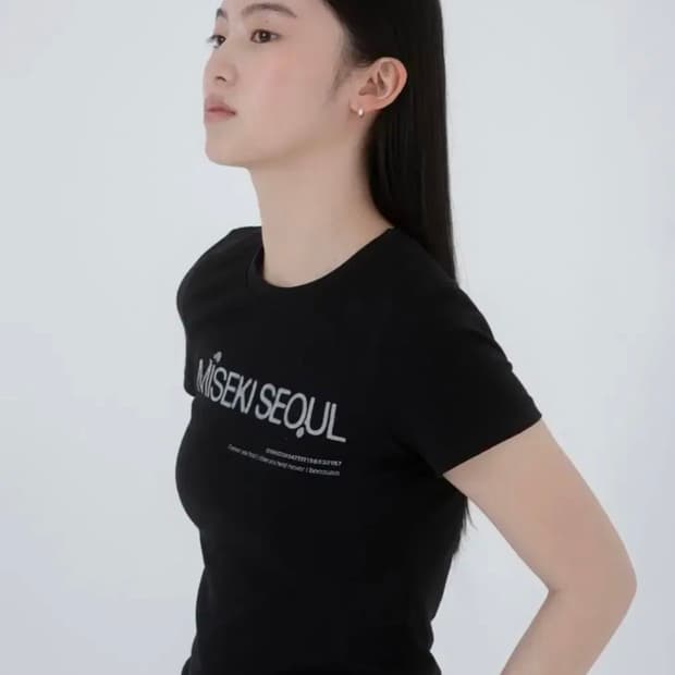 미세키서울 반팔 티셔츠 Logo short sleeves BLACK