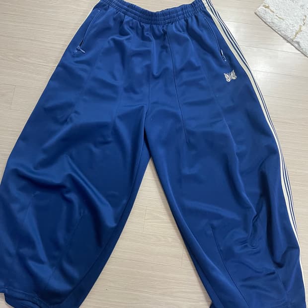 니들스 HD 트랙팬츠 로얄 블루 L