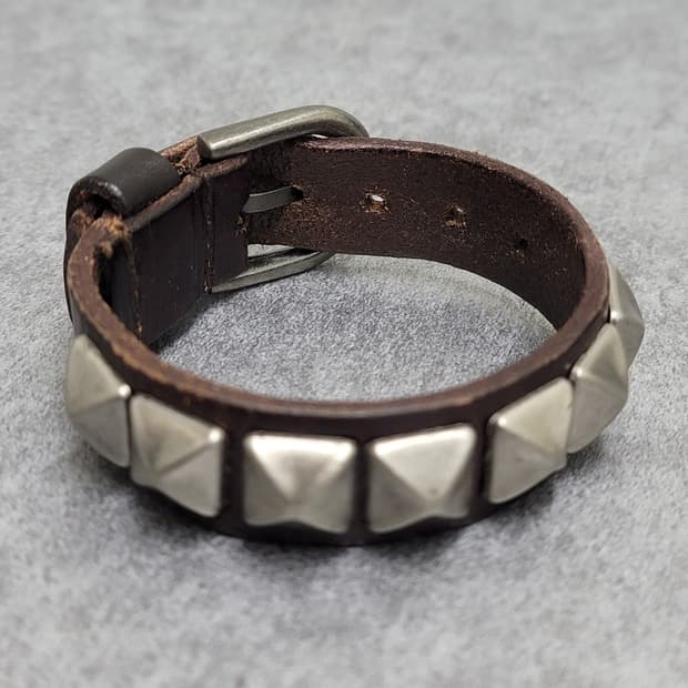stud vintage bracelet