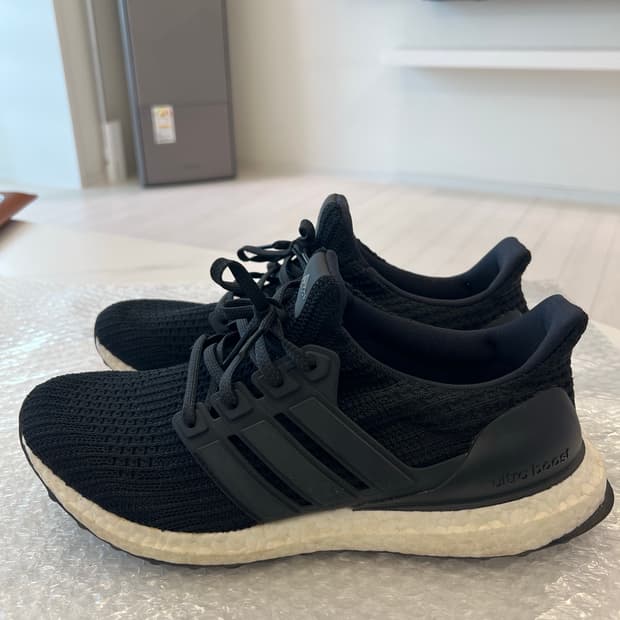 아디다스 울트라부스트 런닝화 운동화 신발 270