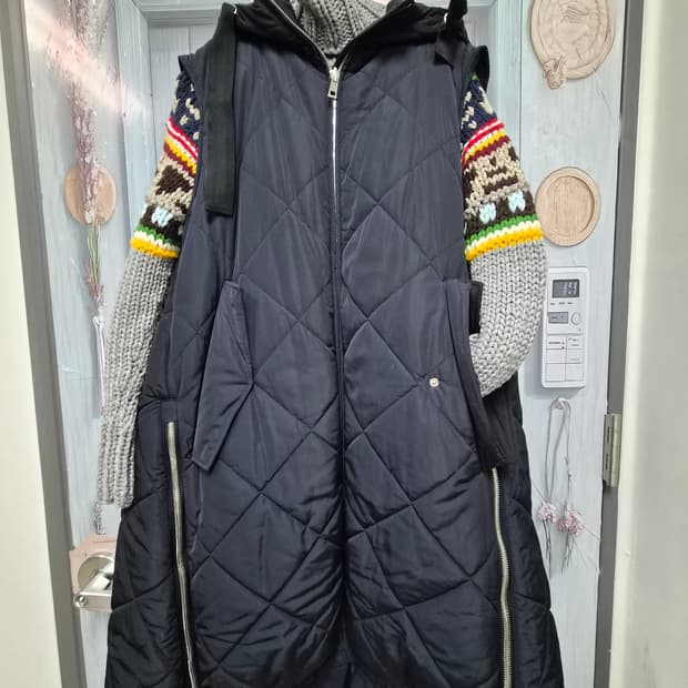 편집샾 구스 다운 롱패딩 베스트