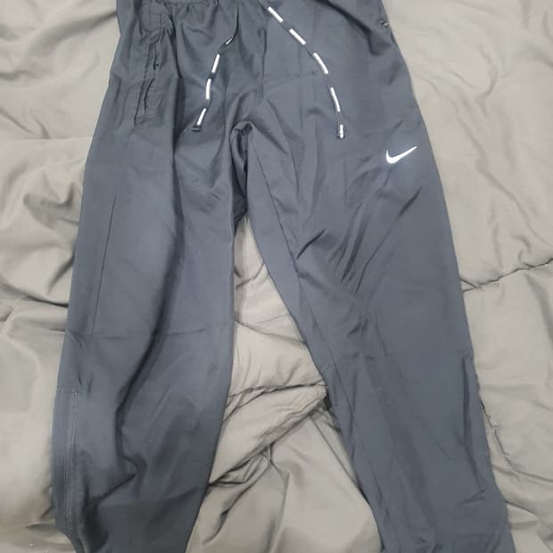 나이키런닝 에센셜 우븐팬츠 