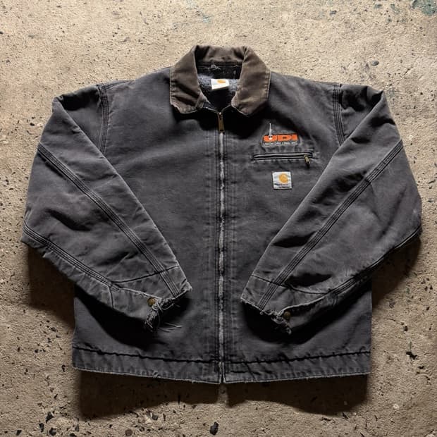 칼하트 J01 커스텀 디트로이트 자켓 블랙