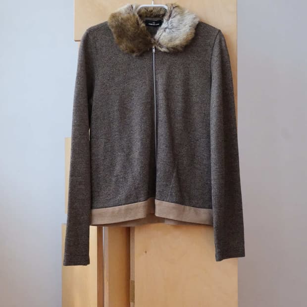 2000 Fur Docking Zip Cardigan