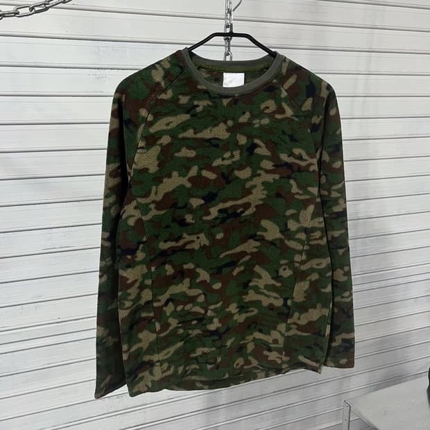 vtg woodland fleece crew neck