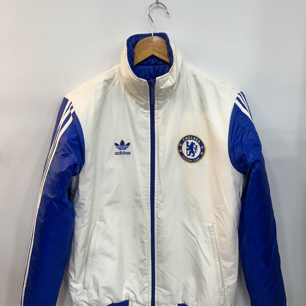 아디다스 첼시 양면 패딩 