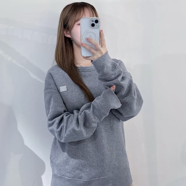 아크네스튜디오 페어뷰 맨투맨