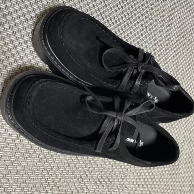 6fit black 왈라비 스웨이드 슈즈