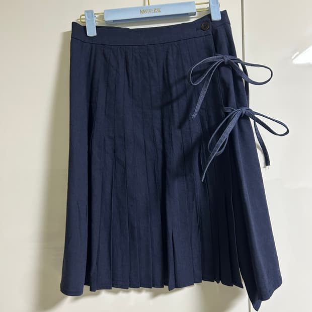 Misuabarbe 미수아바브흐 데님 플리츠 스커트