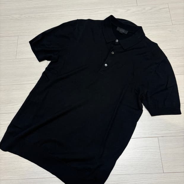 COS 코스 블랙 반팔 메리노 실크 폴로 셔츠 XS(95사이즈)