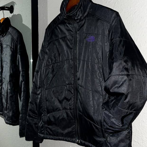 노스페이스 플로럴 코팅 경량패딩