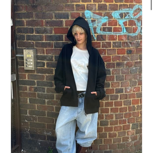 [ERTR X 니들]Leather Applique Hoodie ZipUp