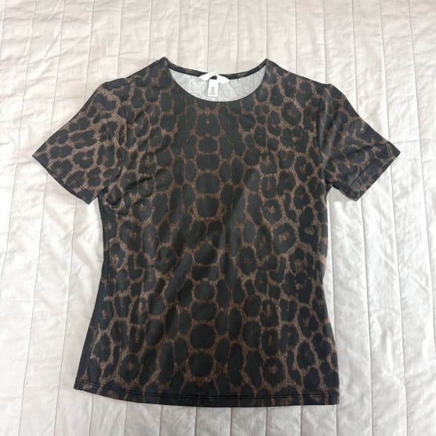 h&m 레오파드 티셔츠