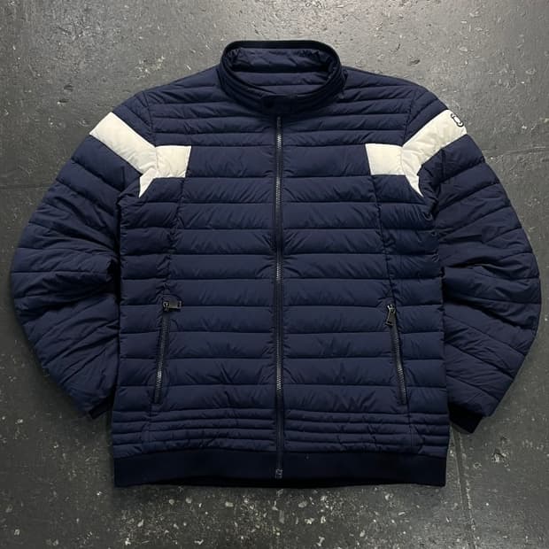 105 와이드앵글 경량패딩